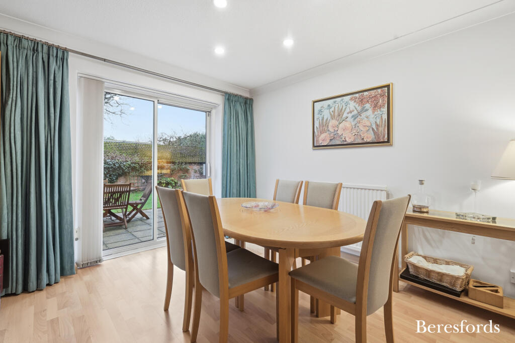 Sackville Way, West Bergholt, CO6