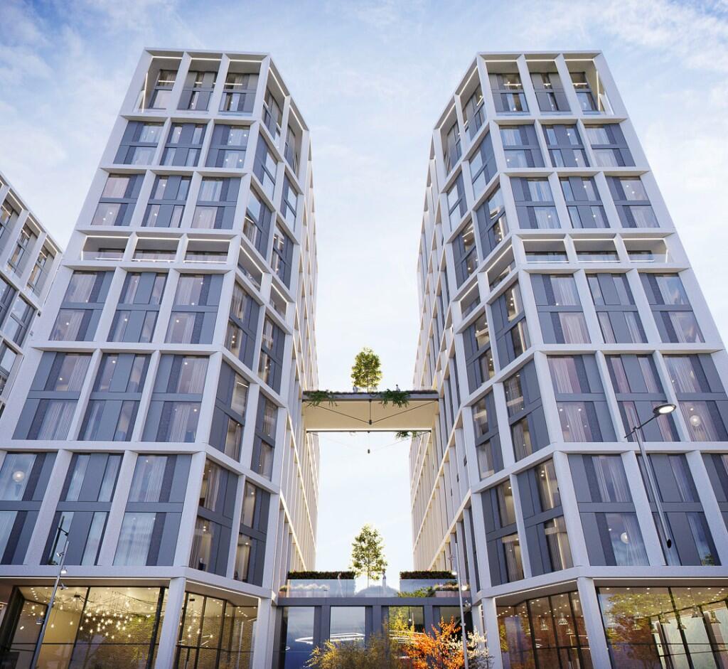 The Gateway, Liverpool Business District