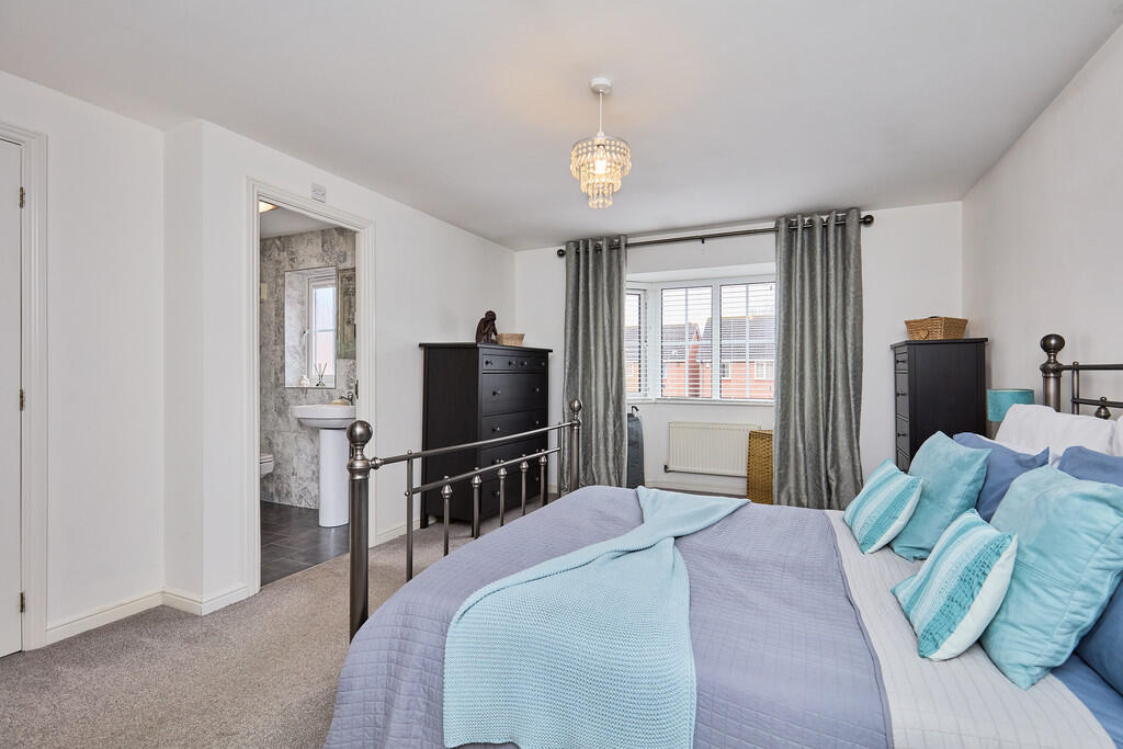 Edward Knight 202...