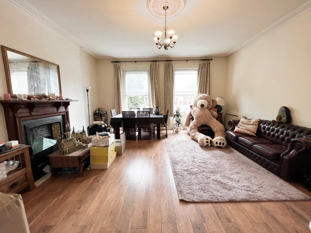 2 Bedroom Flat To Rent
