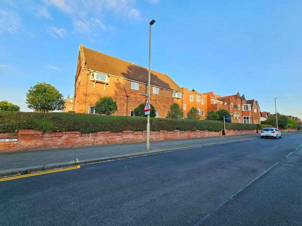 c4098018-f87c-4adb-8390-5be867789bb3