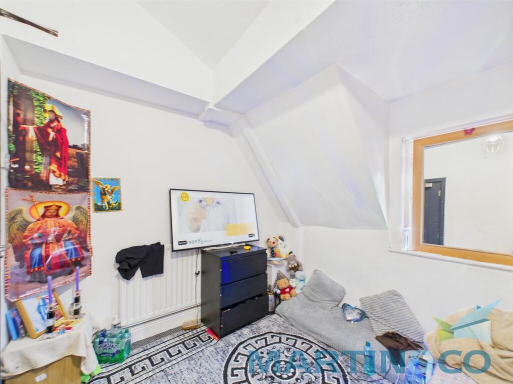 CAM01870G0-PR0164...