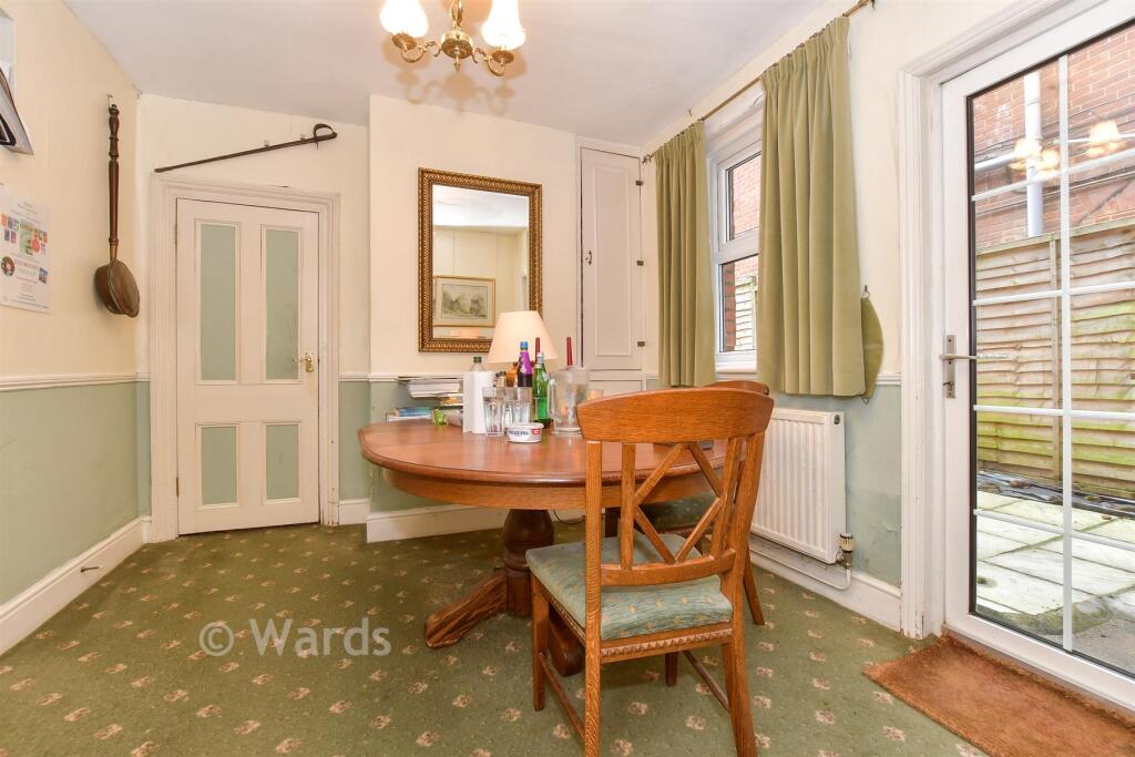 Breakfast Room