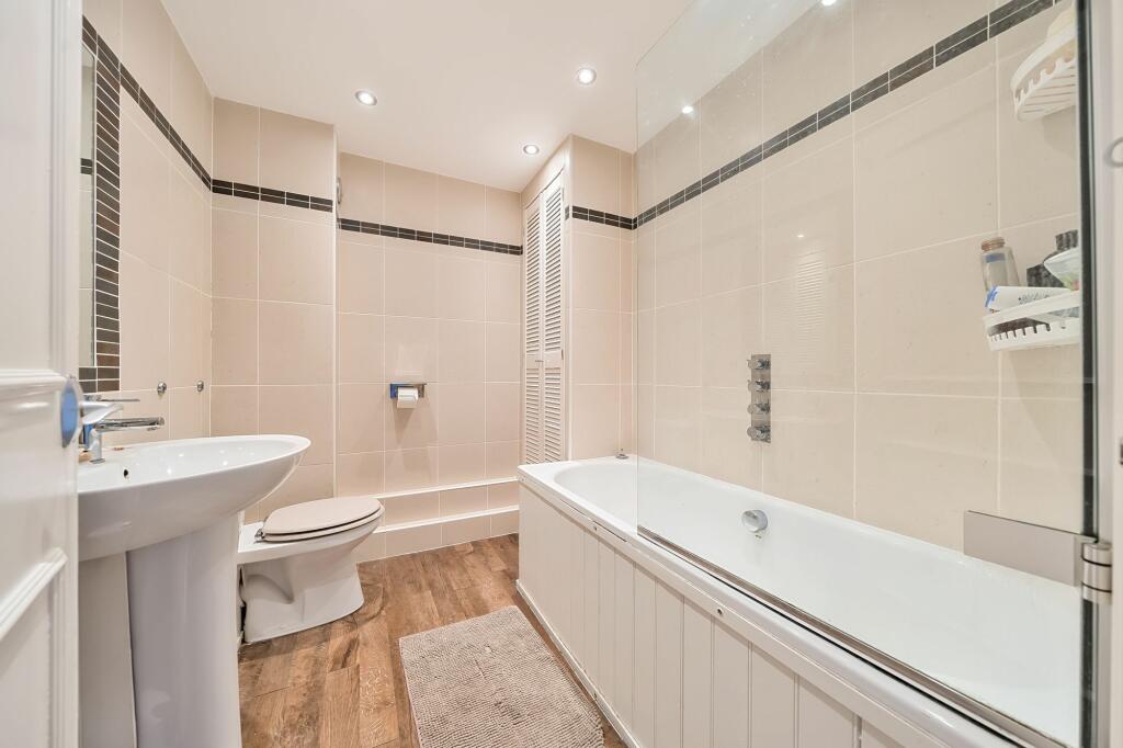 Bathroom (1)