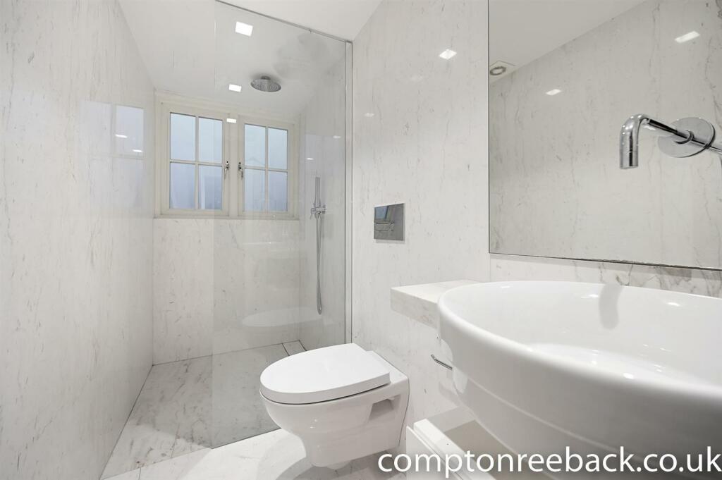 BCCR - 75B Castellain Road - Shower new.jpg