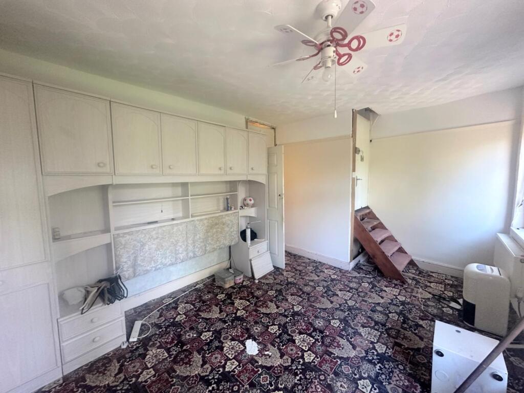 666E2348-AC25-44F9-A9B8-490009F1ECCF