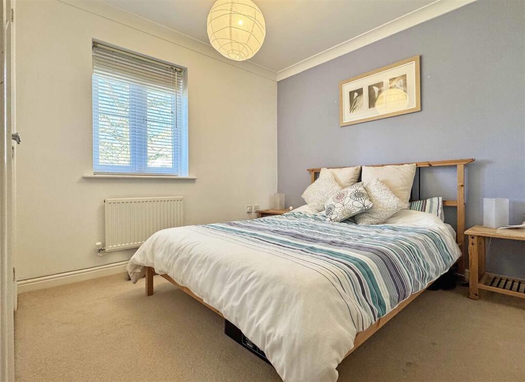 Bedroom 4.jpg