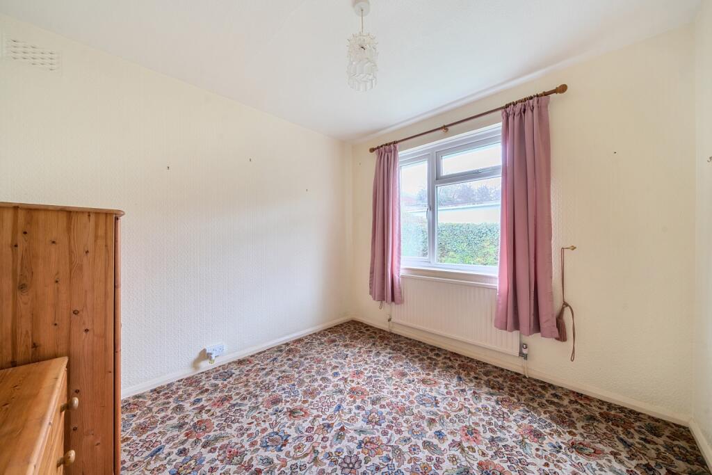 1376904-10-6913377e859a0-ARW-1