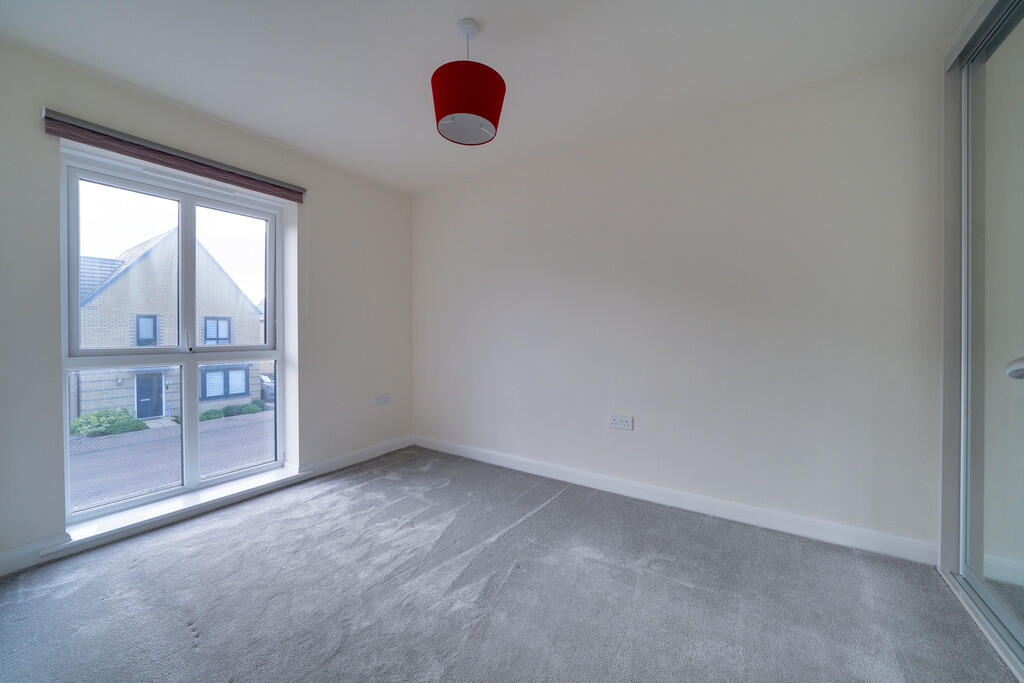 11 Sandpit Lane, ...