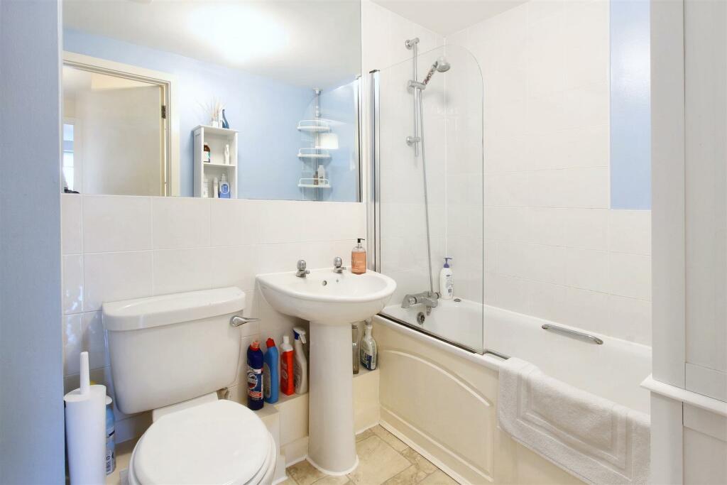bathroom.JPG