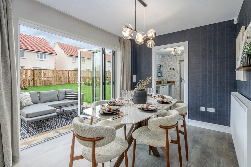 belwood oaks, penicuik