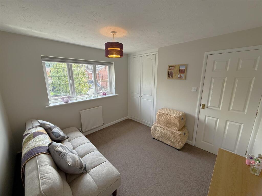 Bedroom 3B.JPG