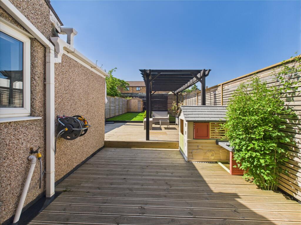 CAM05192G0-PR0070-STILL016