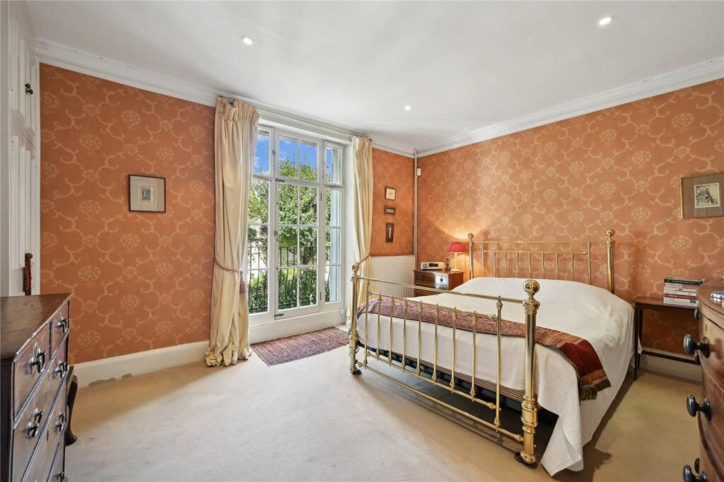 Principal Bedroom