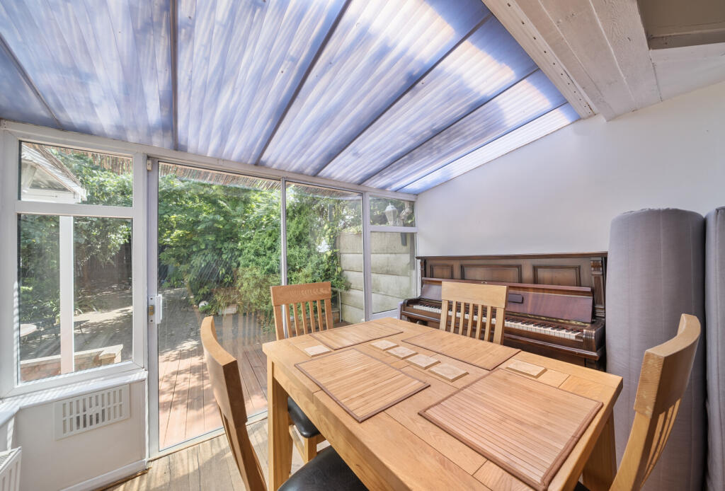 1315305-13-685977...