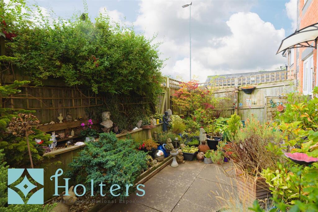 6 Canal Close, Newtown-22.jpg