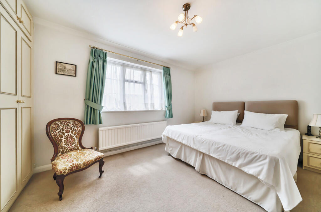 6-1300627-6-6836f...