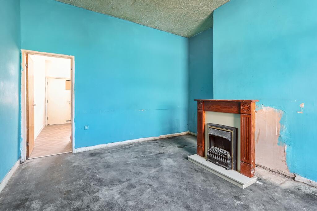 31 Regent Street, Bury, Lancashire, BL9 5AT