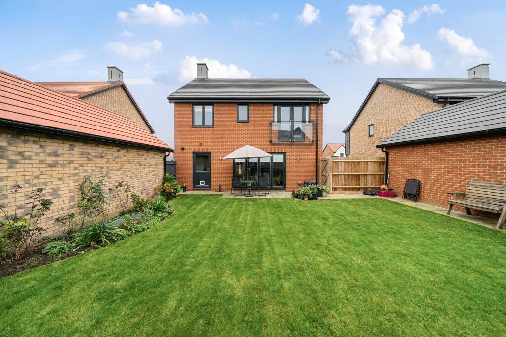 Rear Garden (1)