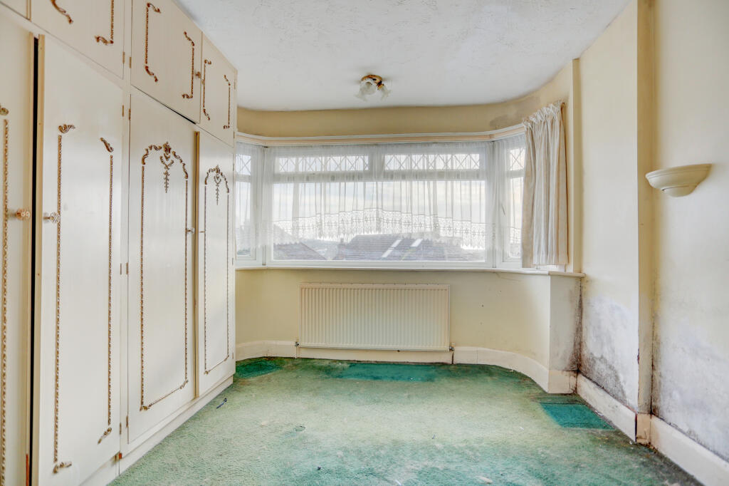 bedroom2
