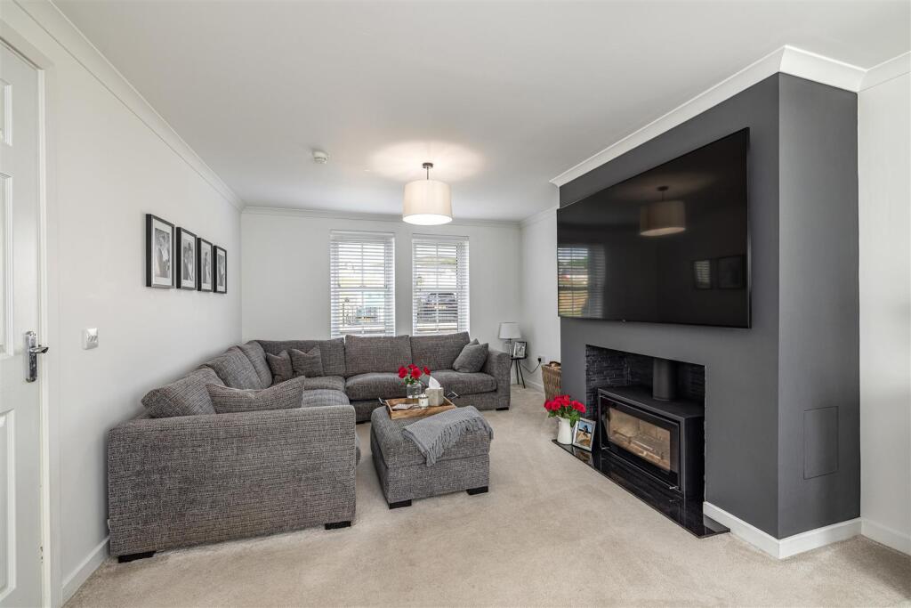 41 Knoll Park Galashiels 13.JPG