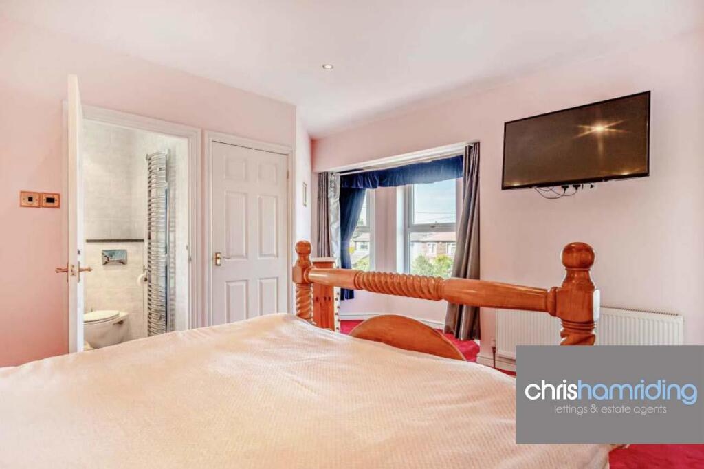 Screenshot 2023-10-02 222128.jpg