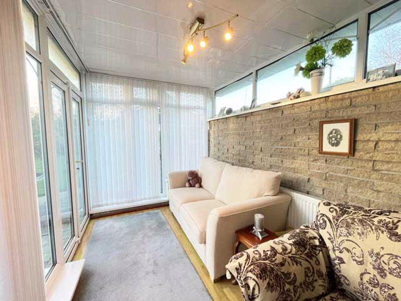 SUN ROOM / CONSERVATORY