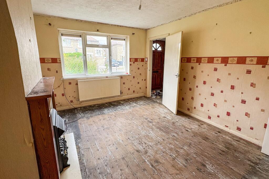 35 Oaklands, Chippenham, Wiltshire, SN15 1RD