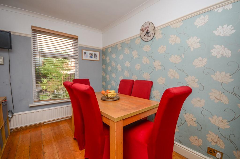 Dining area.jpg