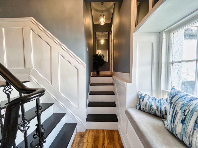 Photo 93