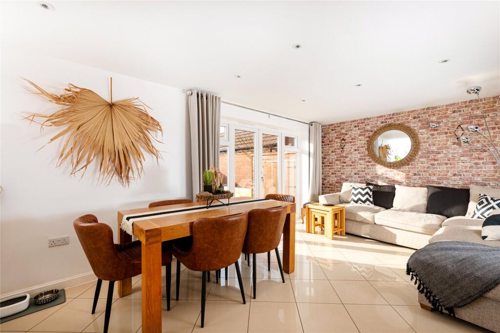 Dining/Family Area