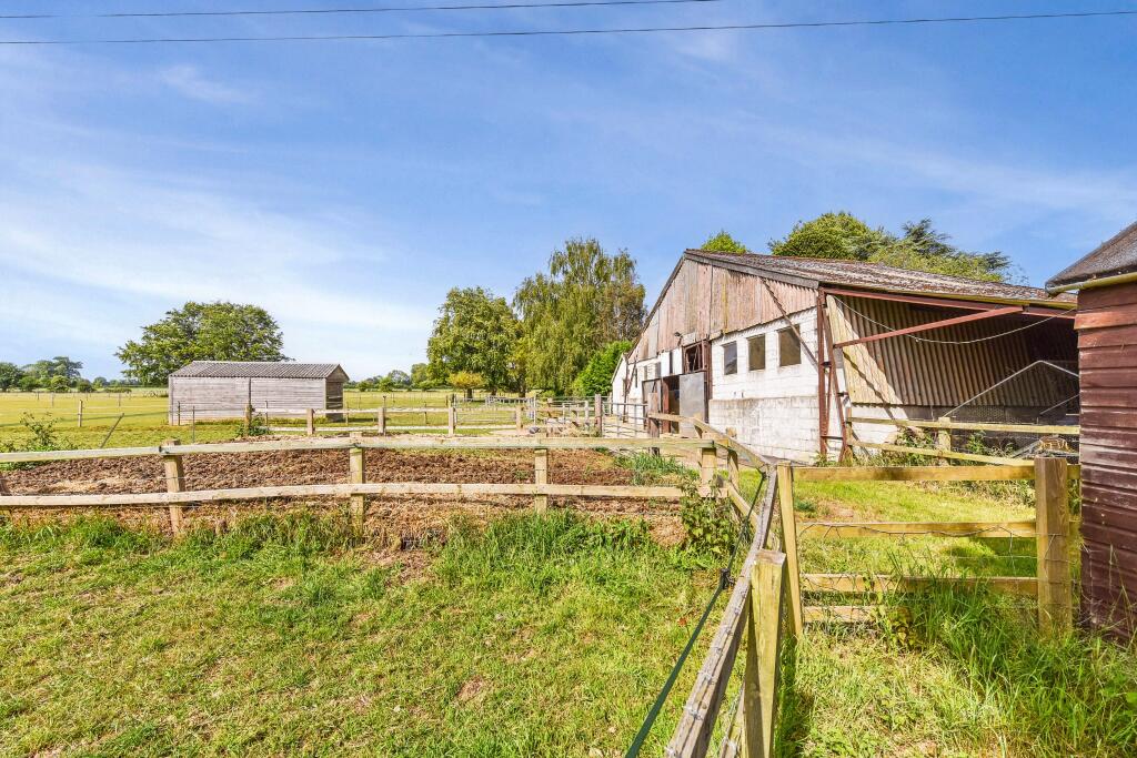 Barns &amp; Yard