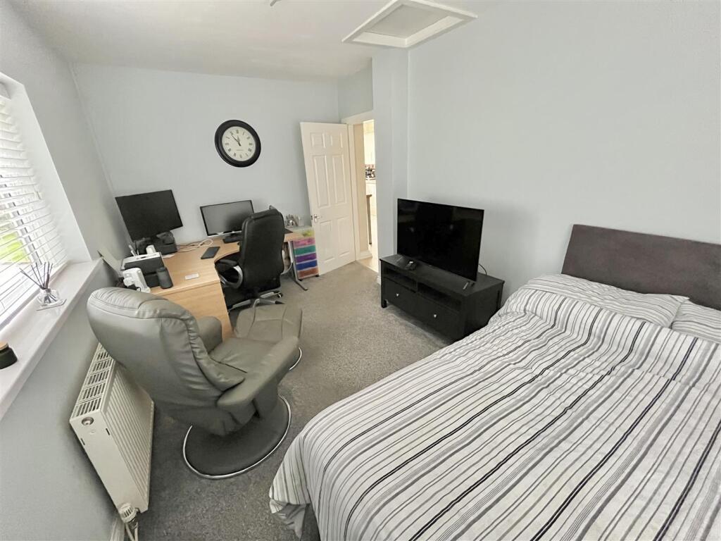 Family Room Aspect 2