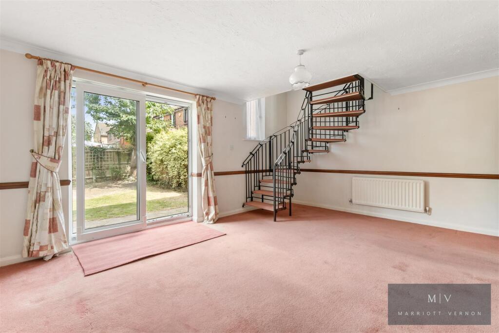 Hazel Close 3 MV-4.jpg