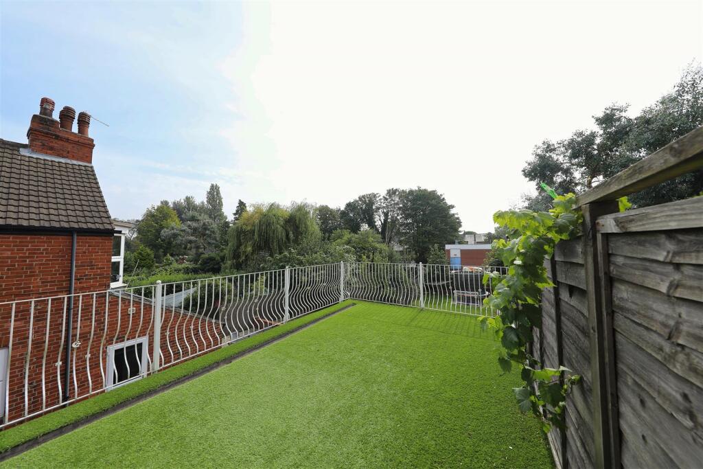 Roof terrace