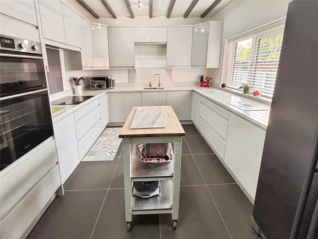 Modern Kitchen