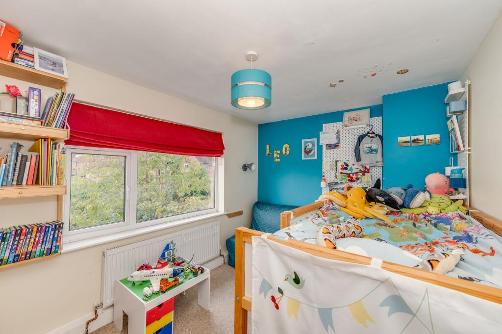 FOUR DOUBLE BEDROOMS AND TWO BATHROOMS