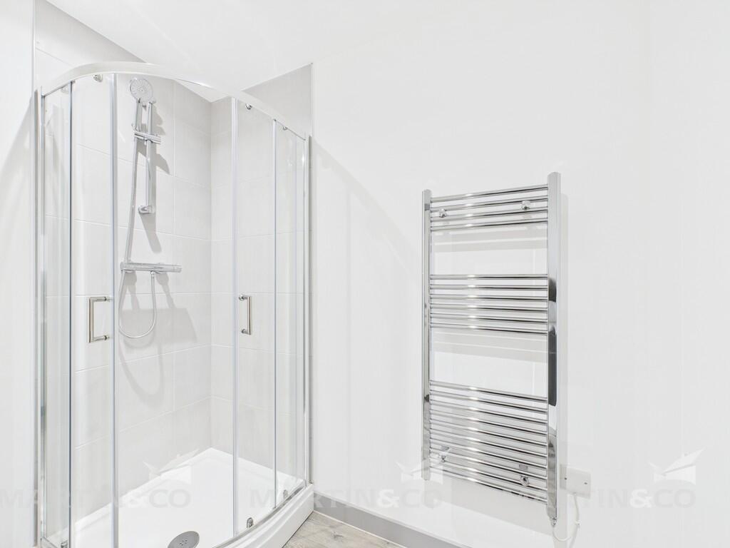 CAM02406G0-PR0417...