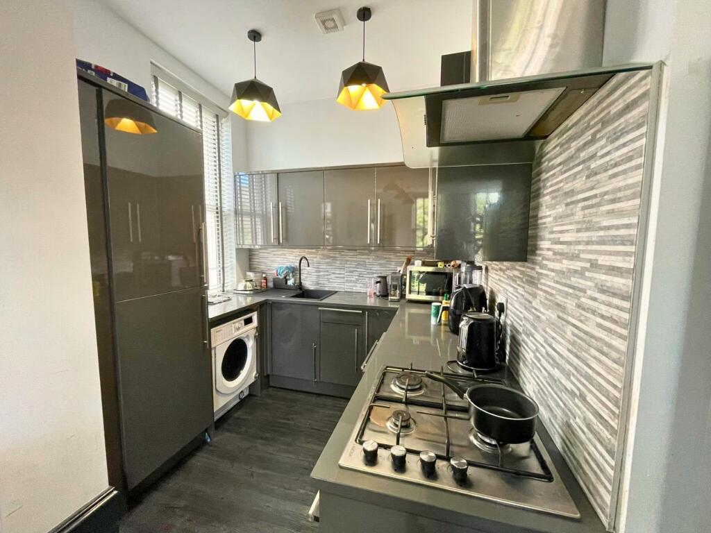 48a osborne road jes