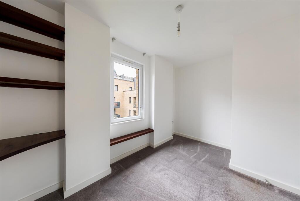 Collendale Road, E17