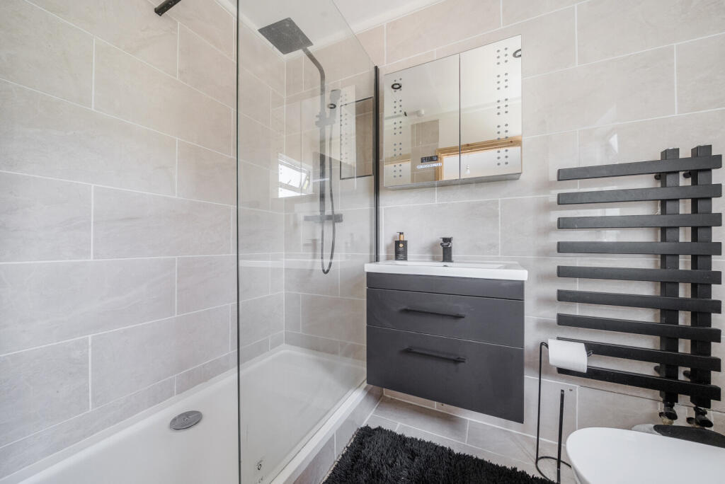 1310198-12-685181...