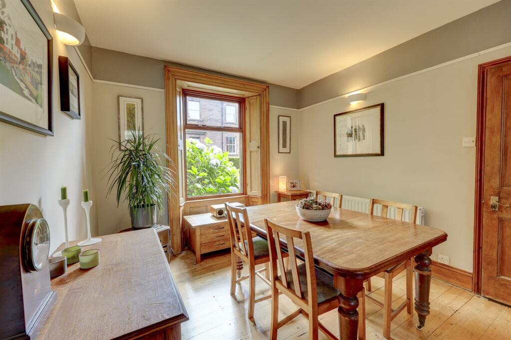 Living &amp; Dining Room