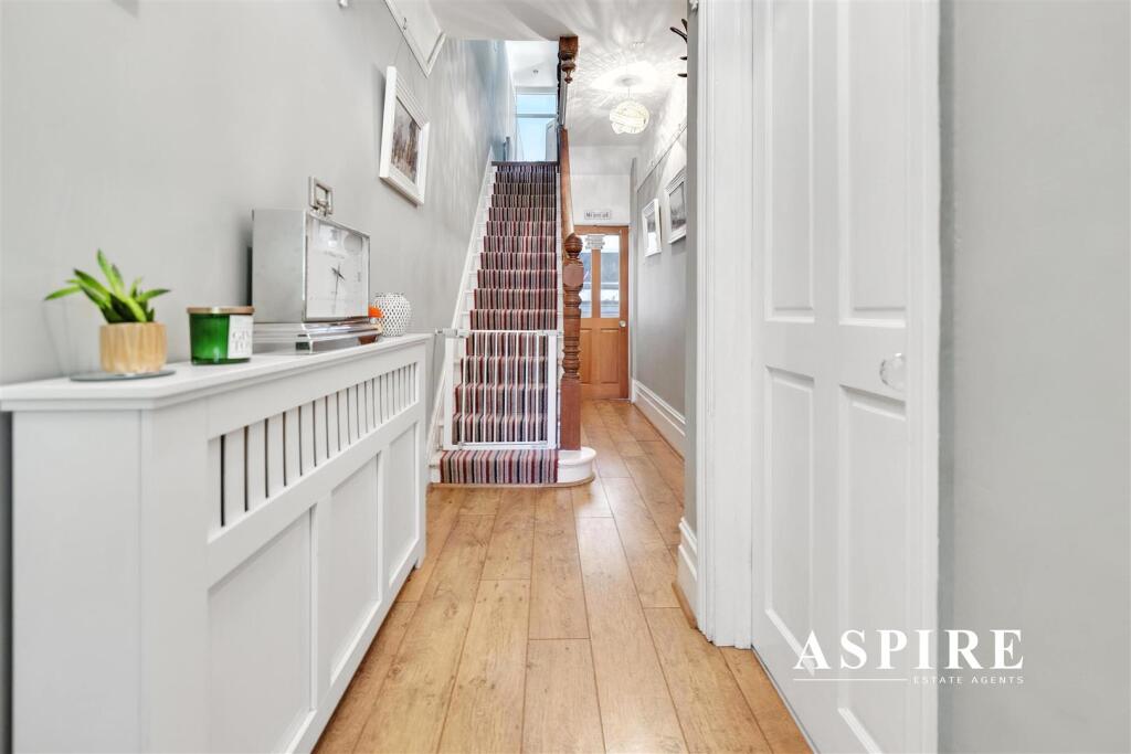 Aspire Estate Agents28.jpg