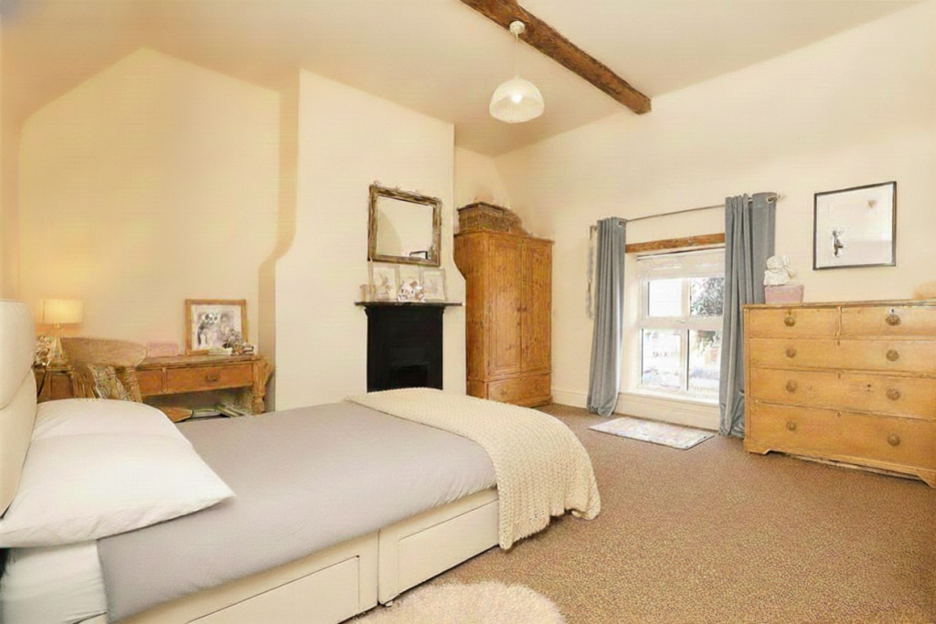 Bedroom ..