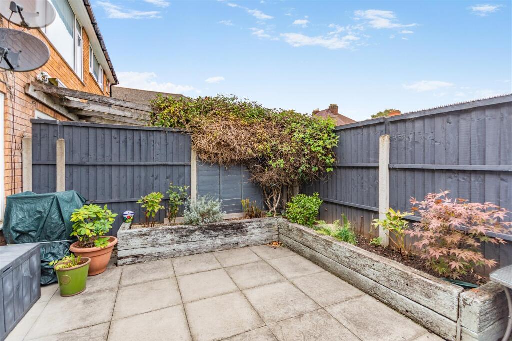 8666431-exterior03.jpg