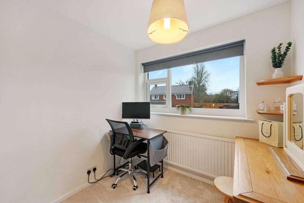 Bedroom 4 / Office
