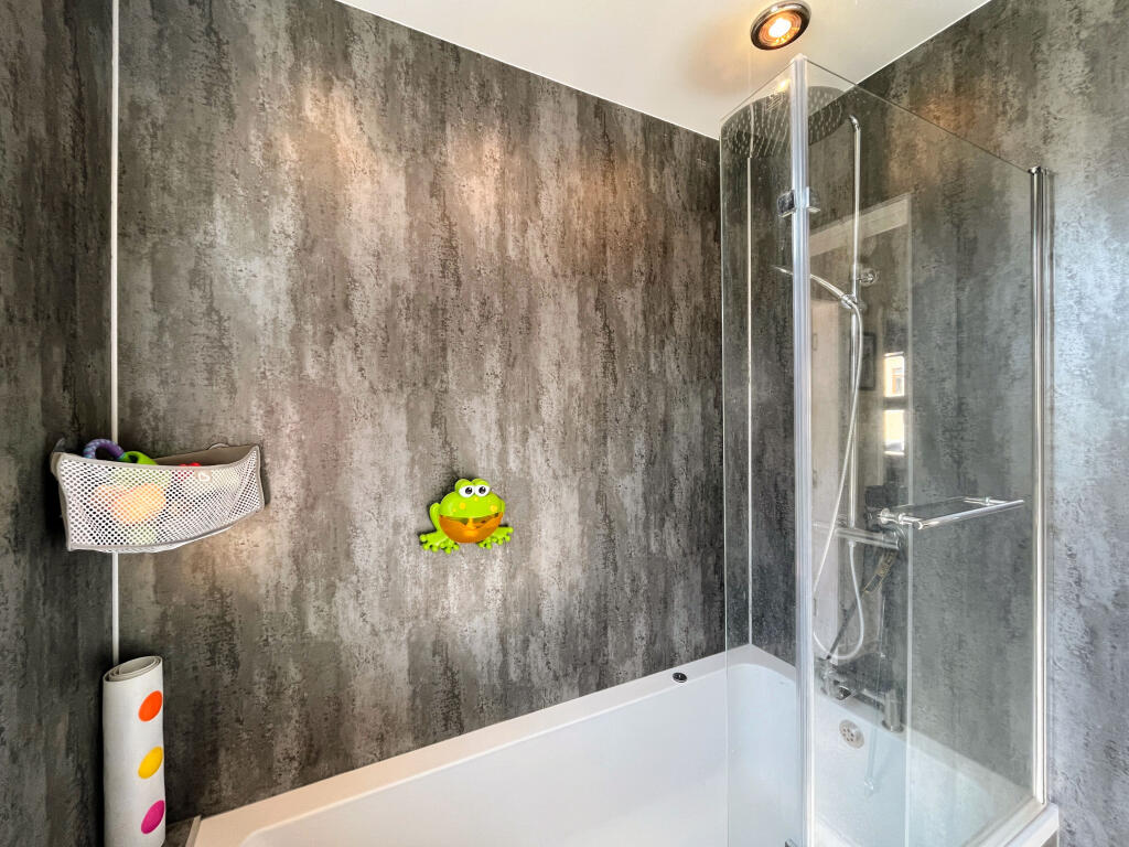 Bathroom 2