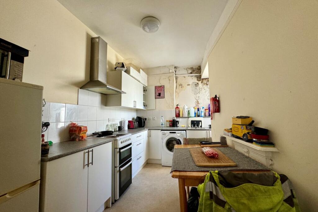 Flat 2
