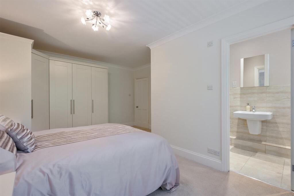 WONFORD HOUSE, 6- (2).jpg