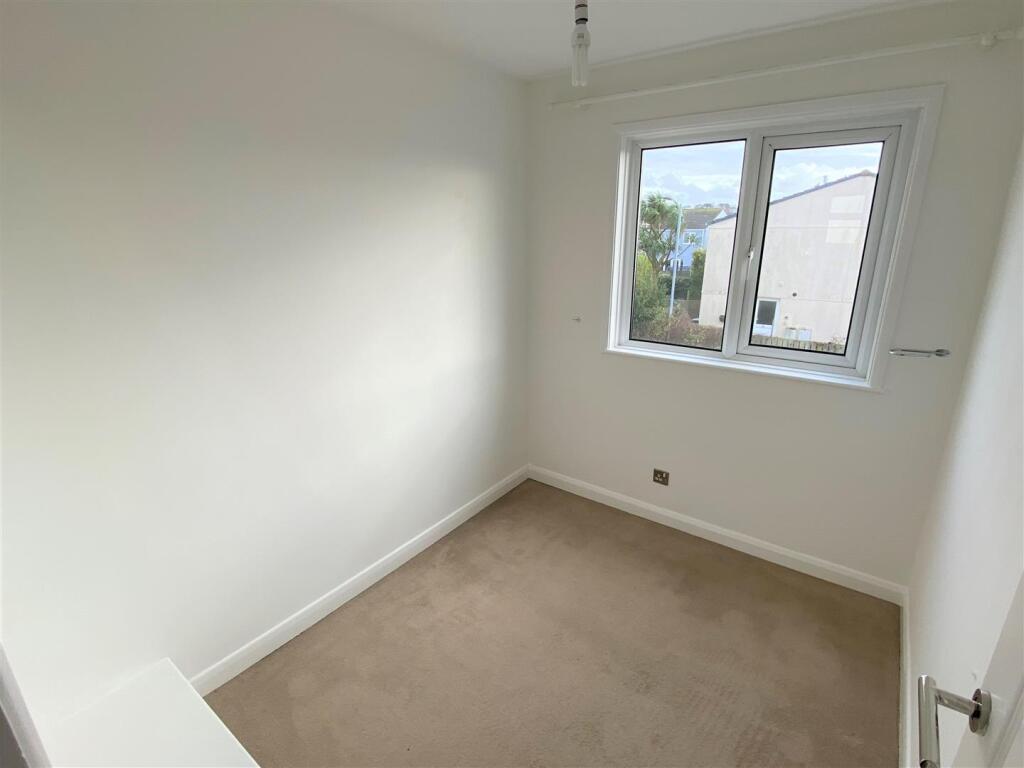 26 Dale Road Bedroom 3